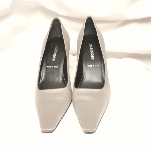 JIL SANDER Silver Satin Pointed Closed-toe Heels - Picture 12 of 12